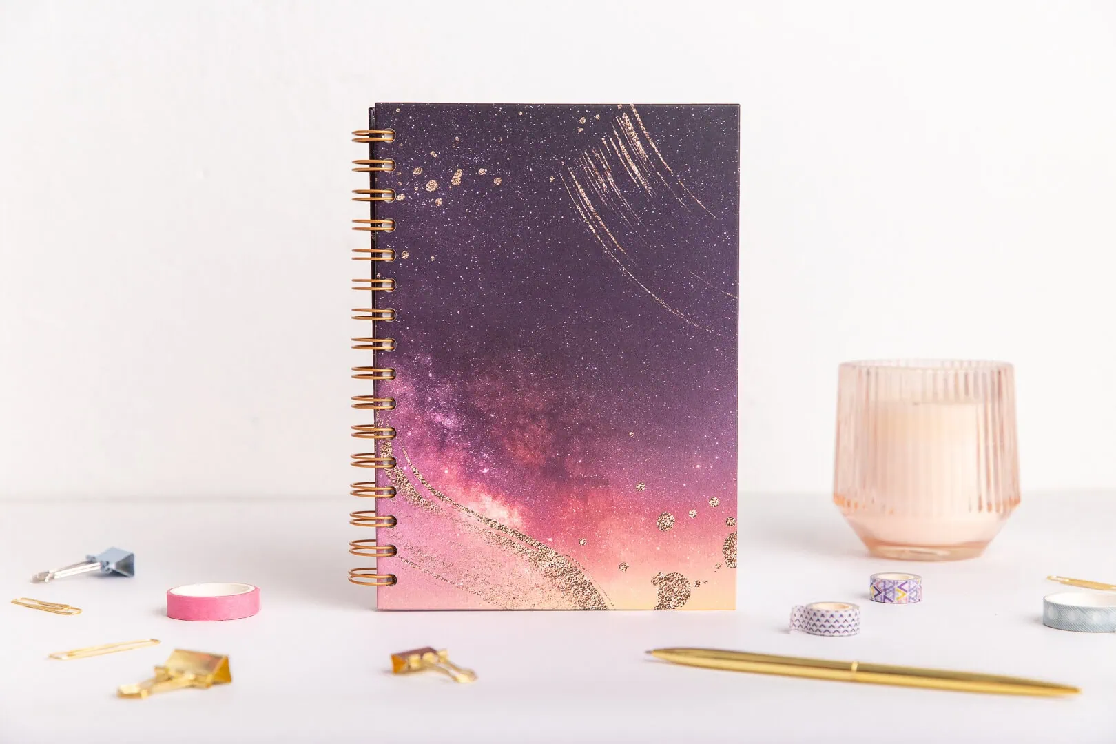 Okładka Złoty Śiwt - planer niedatowany