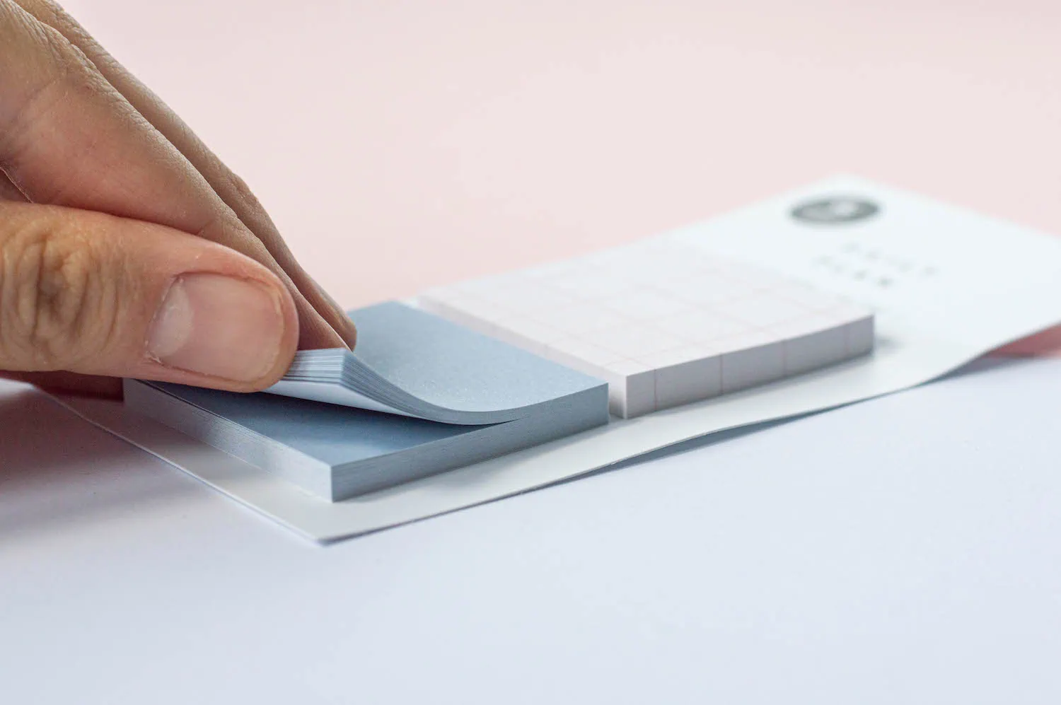 Karteczki samoprzylepne | Gładki błękit i Biel w kratkę - obrazek 2