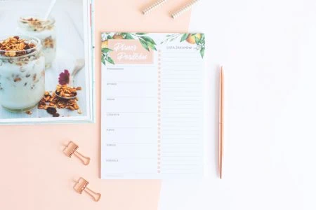 planer posiłków tygodniowy kwiaty pomarańczy notes A5