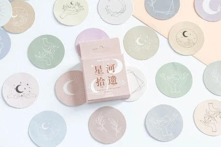 Minimalistyczne naklejki do planera opakowanie