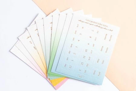 Naklejki-zakładki do planera ze złotymi napisami - zestaw