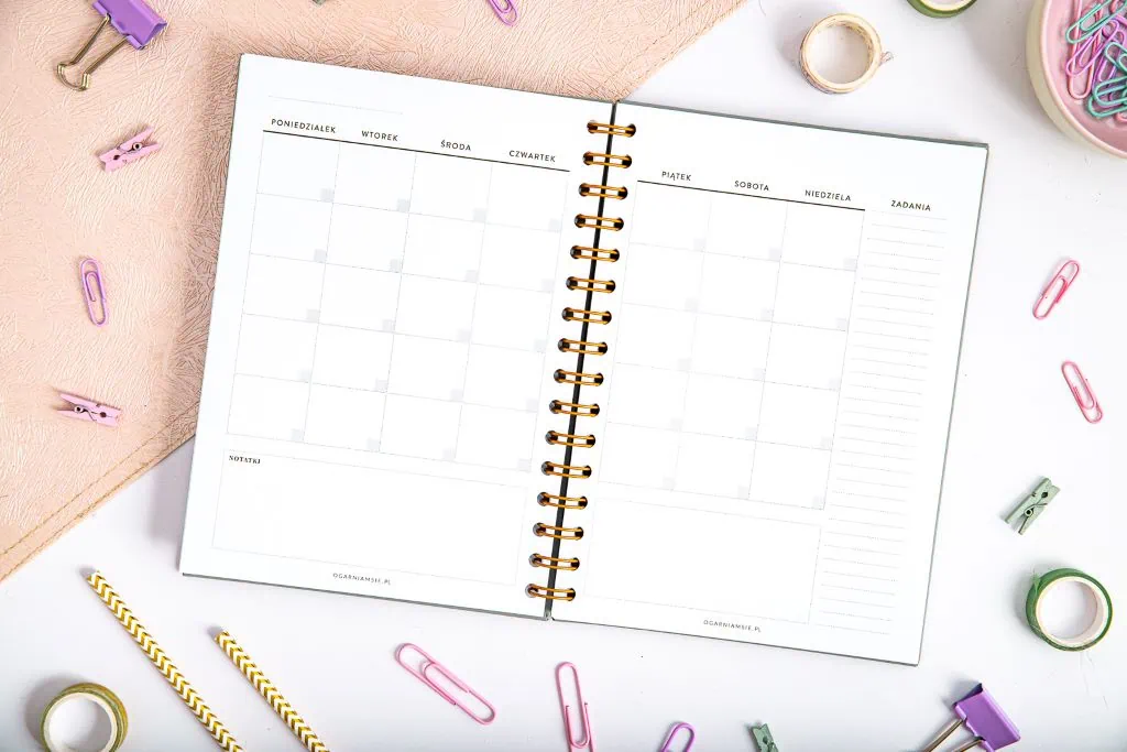 kalendarz z notatnikiem, szablon