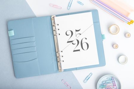 Strona tytułowa Rok na kalce 25/26