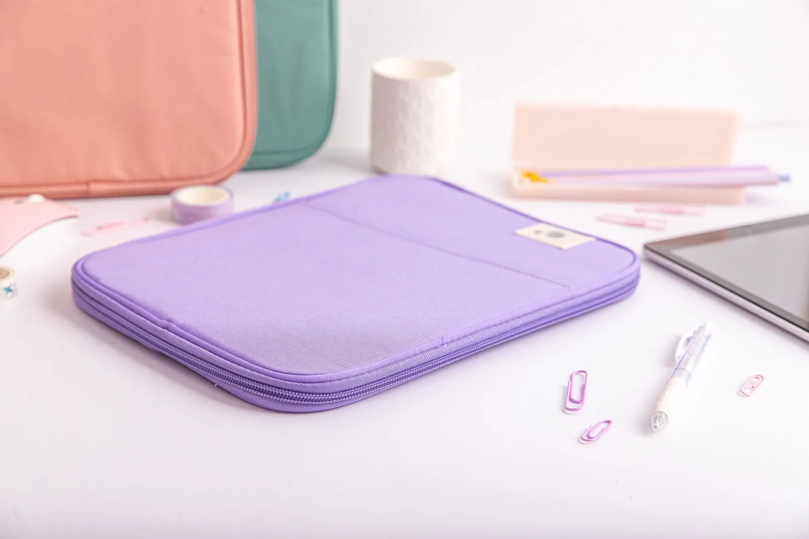 Etui na ipada fioletowe