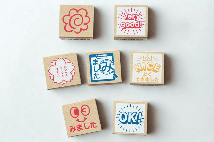 Drewniana pieczątka dla nauczyciela KODOMO NO KAO