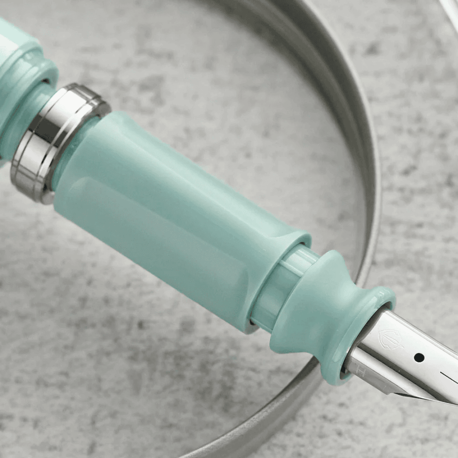 Pióro Sailor TUZU Adjust zbliżenie na stalówkę