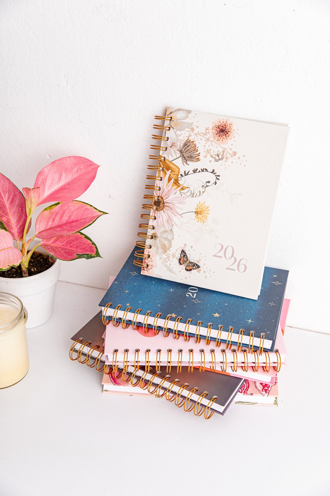 Planer na spirali 2026 - kolorowe okładki