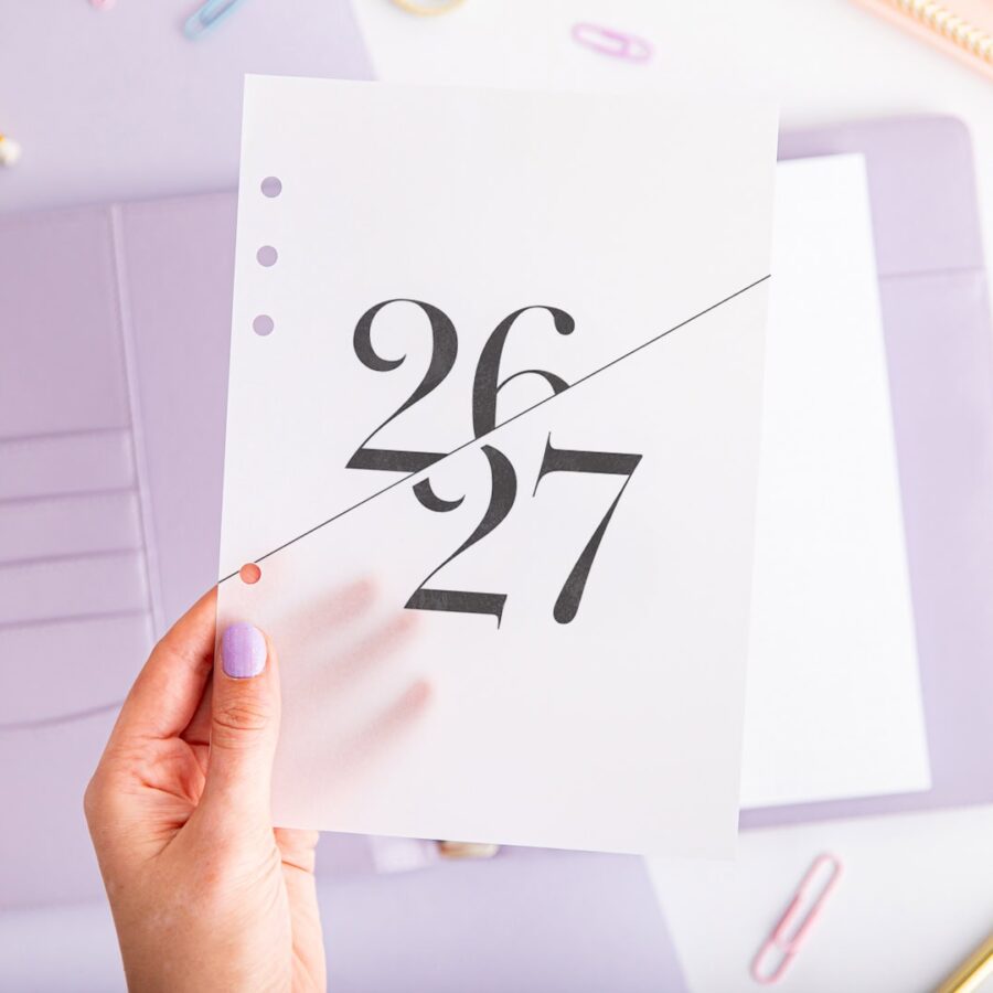 Strona tytułowa do organizera 2026/2027 | Papier transparentny