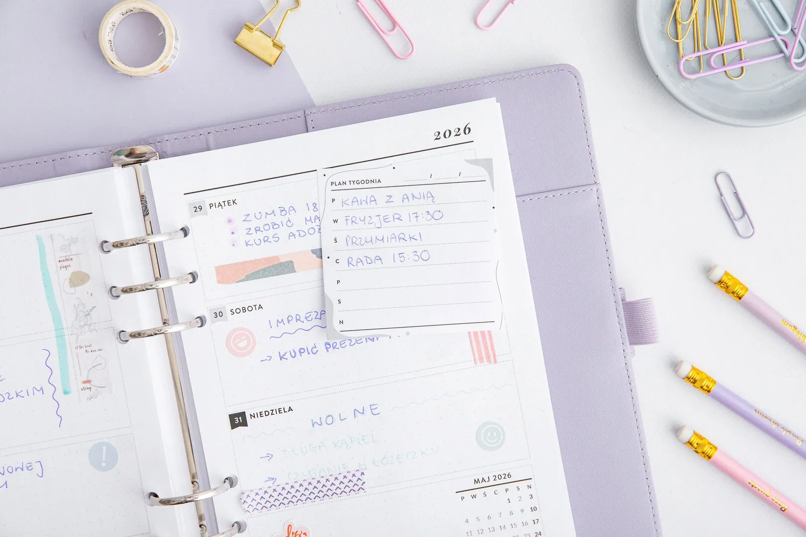 Karteczka samoprzylepna z możliwością zapisania planu tygodnia