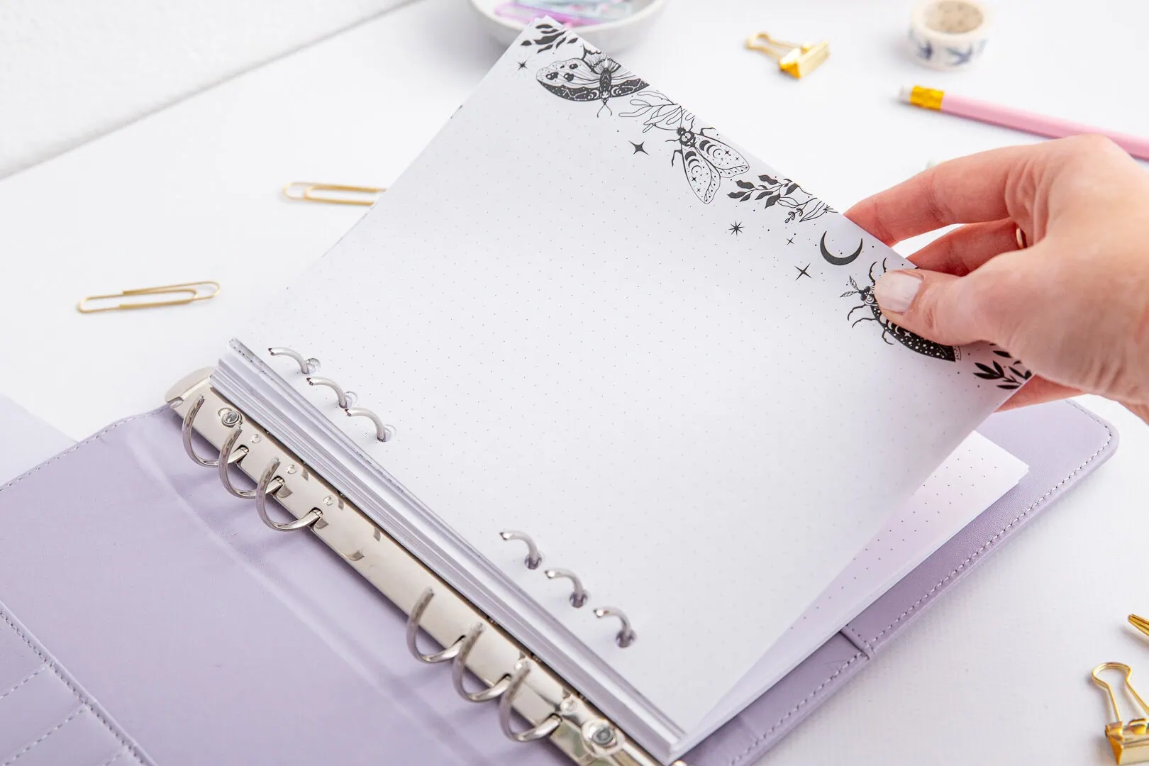 Kartki w kropki do organizera | Motyw Magiczna Noc