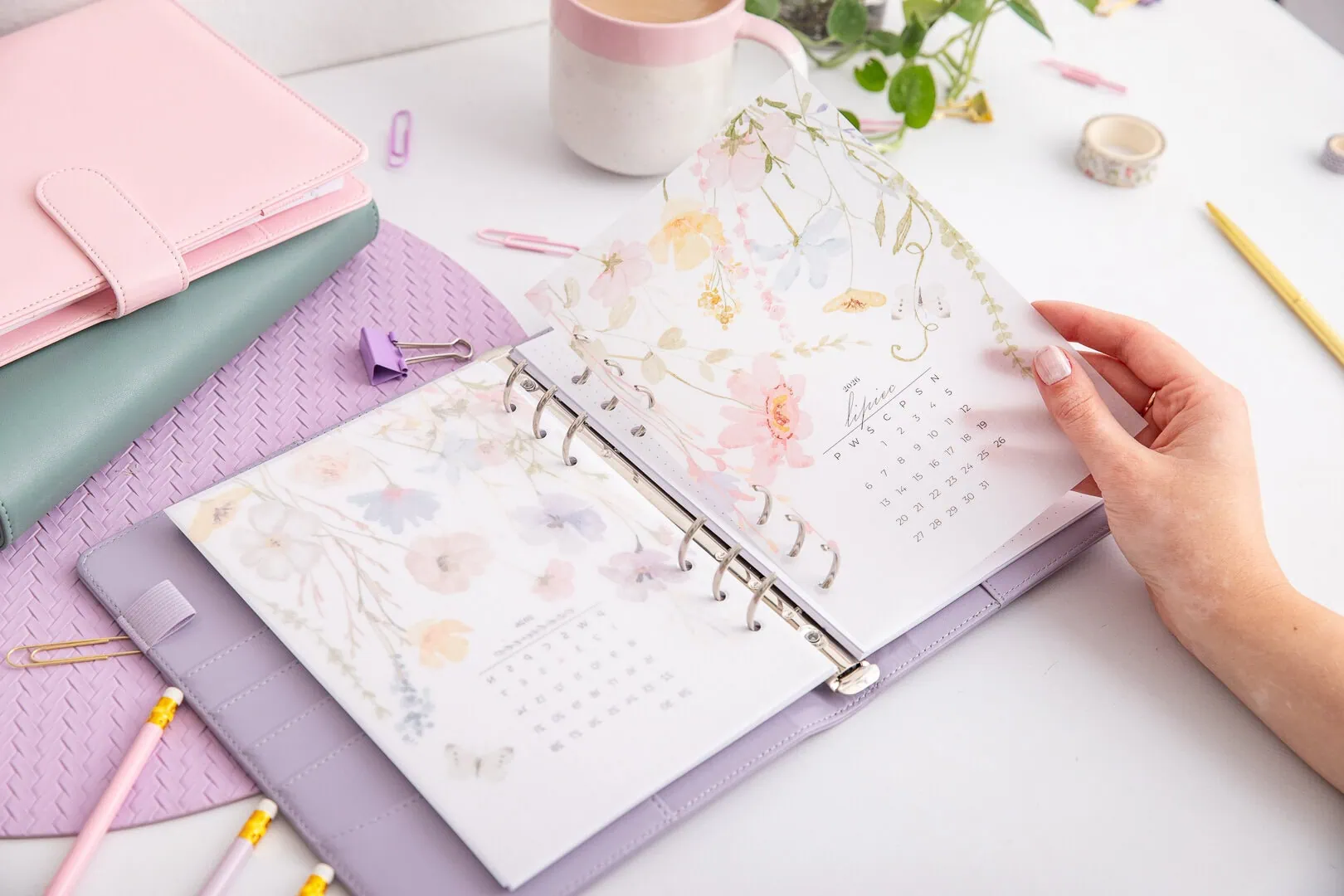 Kwiatowe, transparentne przekładki do organizera