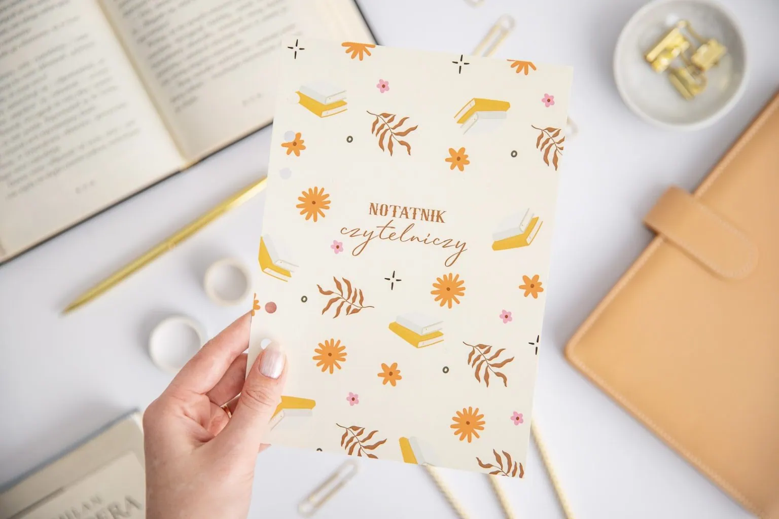 Strona tytułowa Notatnik czytelniczy - do organizera