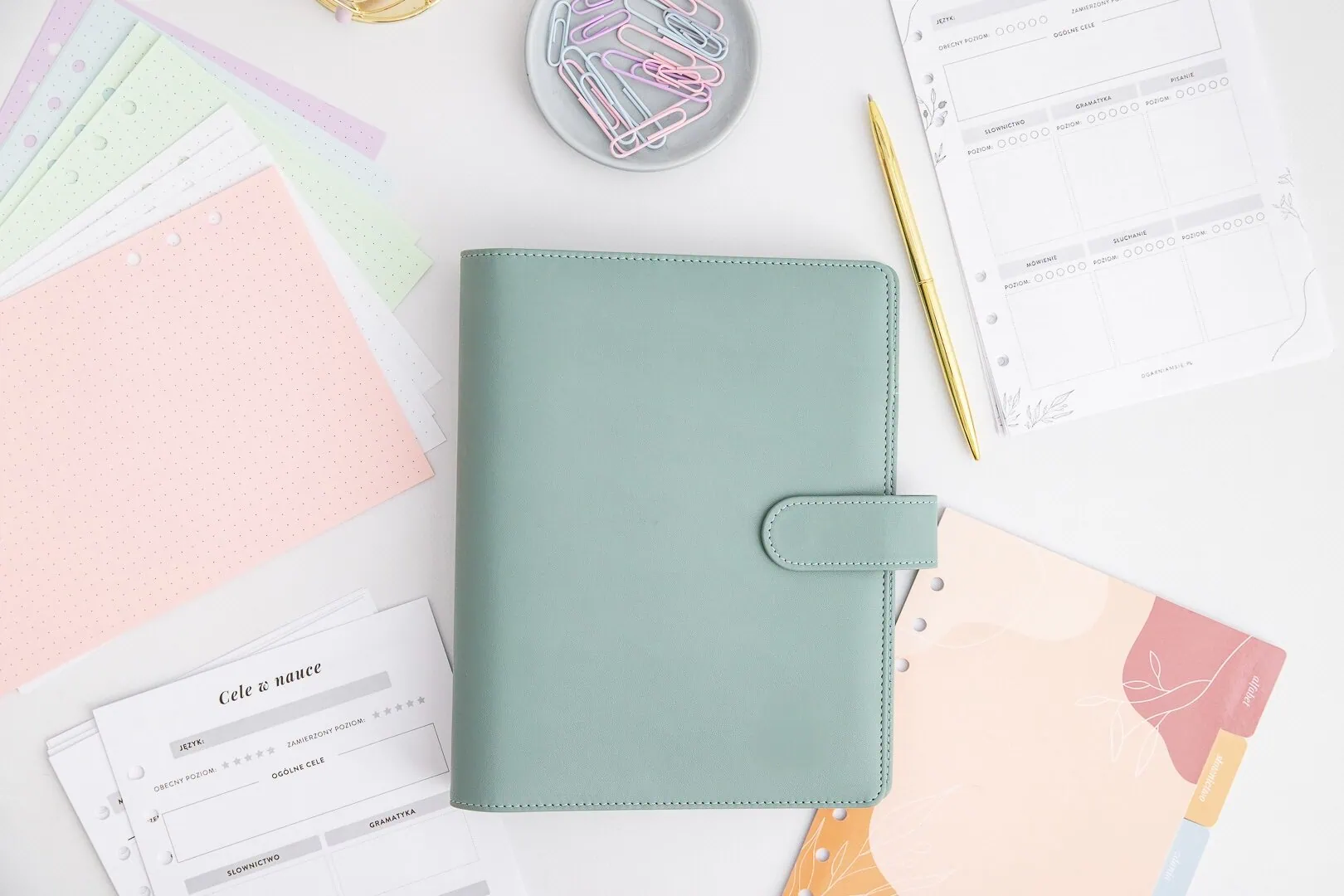 Organizer do nauki języków z przekładkami i wkładem językowym