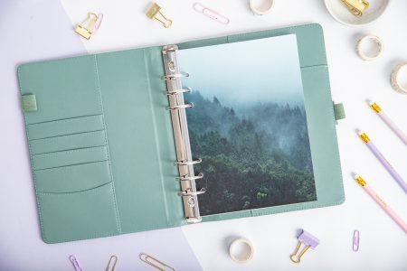 Strona tytułowa do organizera - Leśne echo